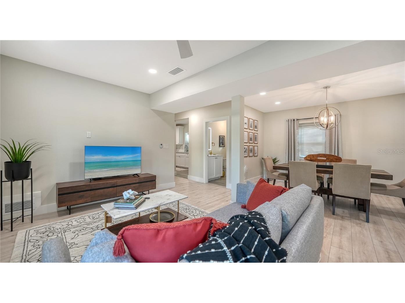 1901 Morrill Street Sarasota FL 34236 A4668387 image9