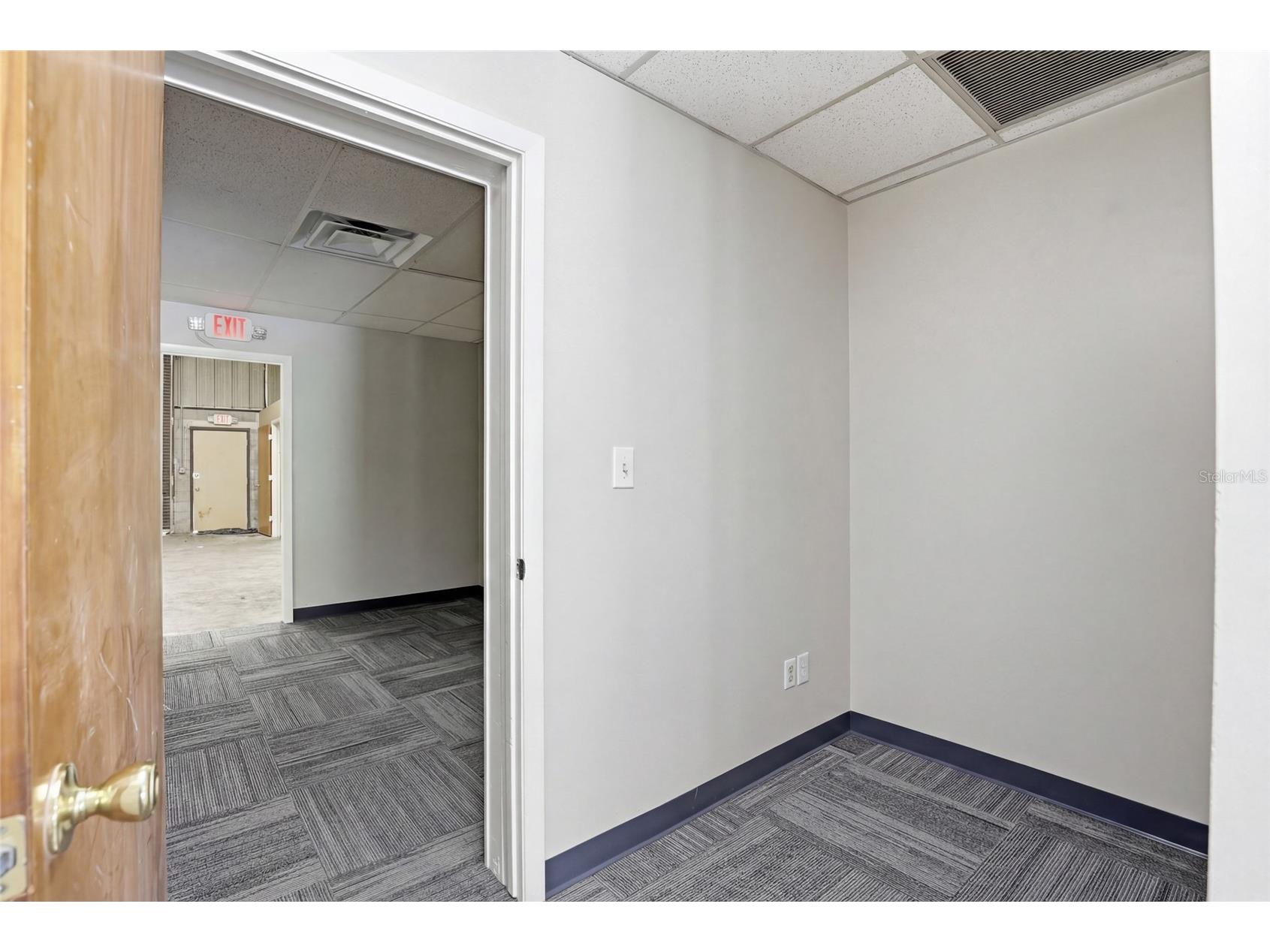 1901 NW 67th Place #STE M Gainesville FL 32653 GC537768 image19