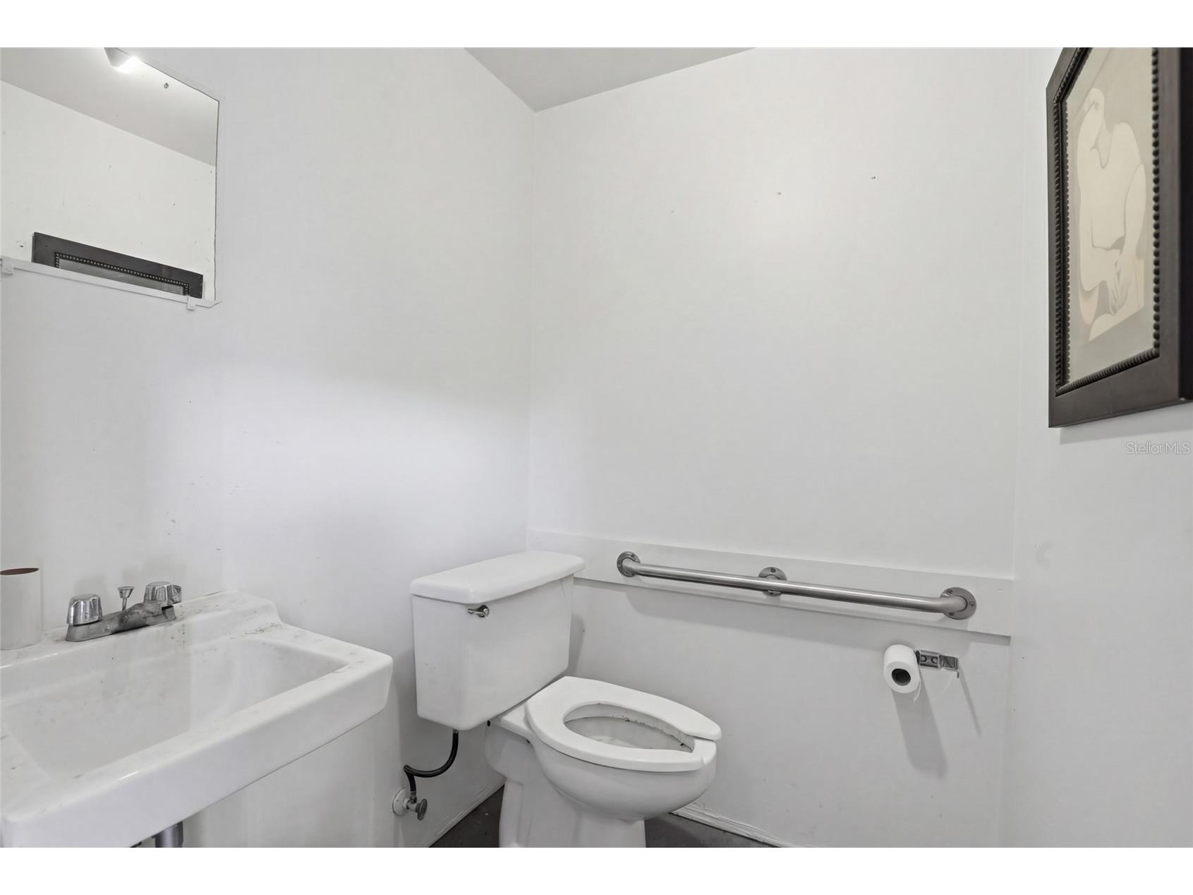 1901 NW 67th Place #STE M Gainesville FL 32653 GC537768 image29