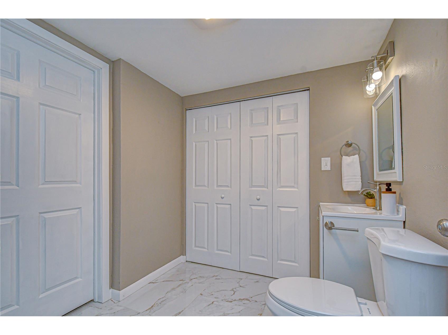 1901 Oxford Street N Saint Petersburg FL 33710 TB8504588 image31