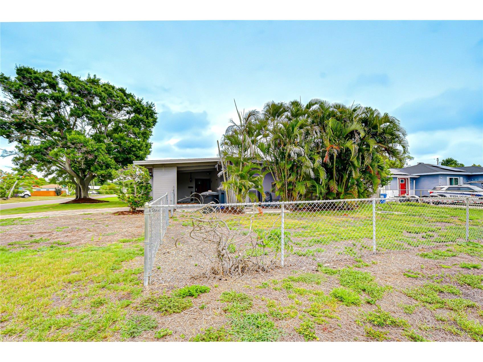 1901 Oxford Street N Saint Petersburg FL 33710 TB8504588 image37