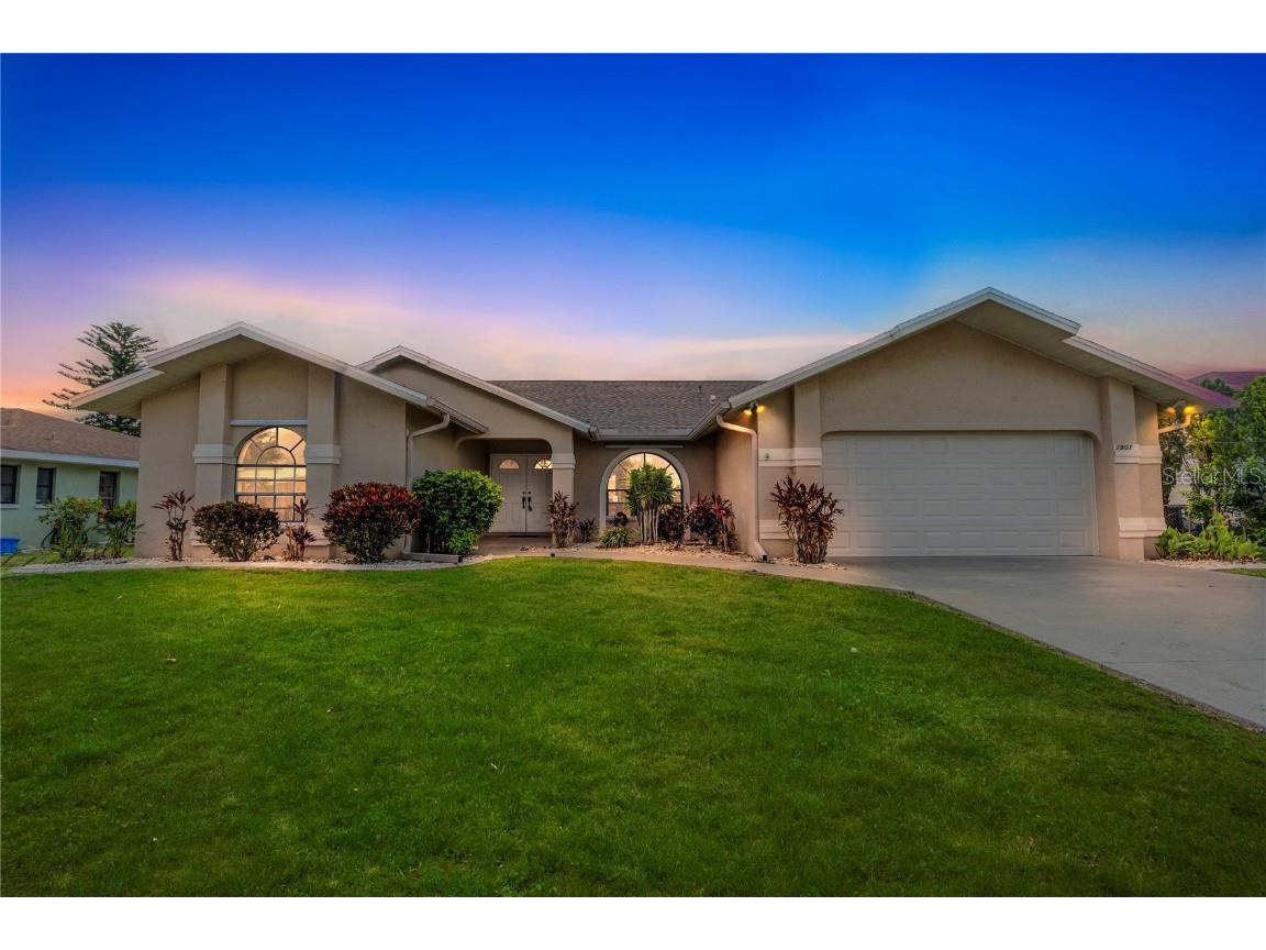 1901 SE 5th Court Cape Coral FL 33990 A4658529 image1