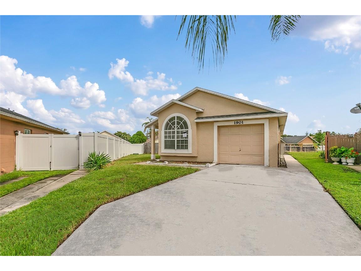 1901 Teaberry Court Orlando FL 32824 O6328369 image1