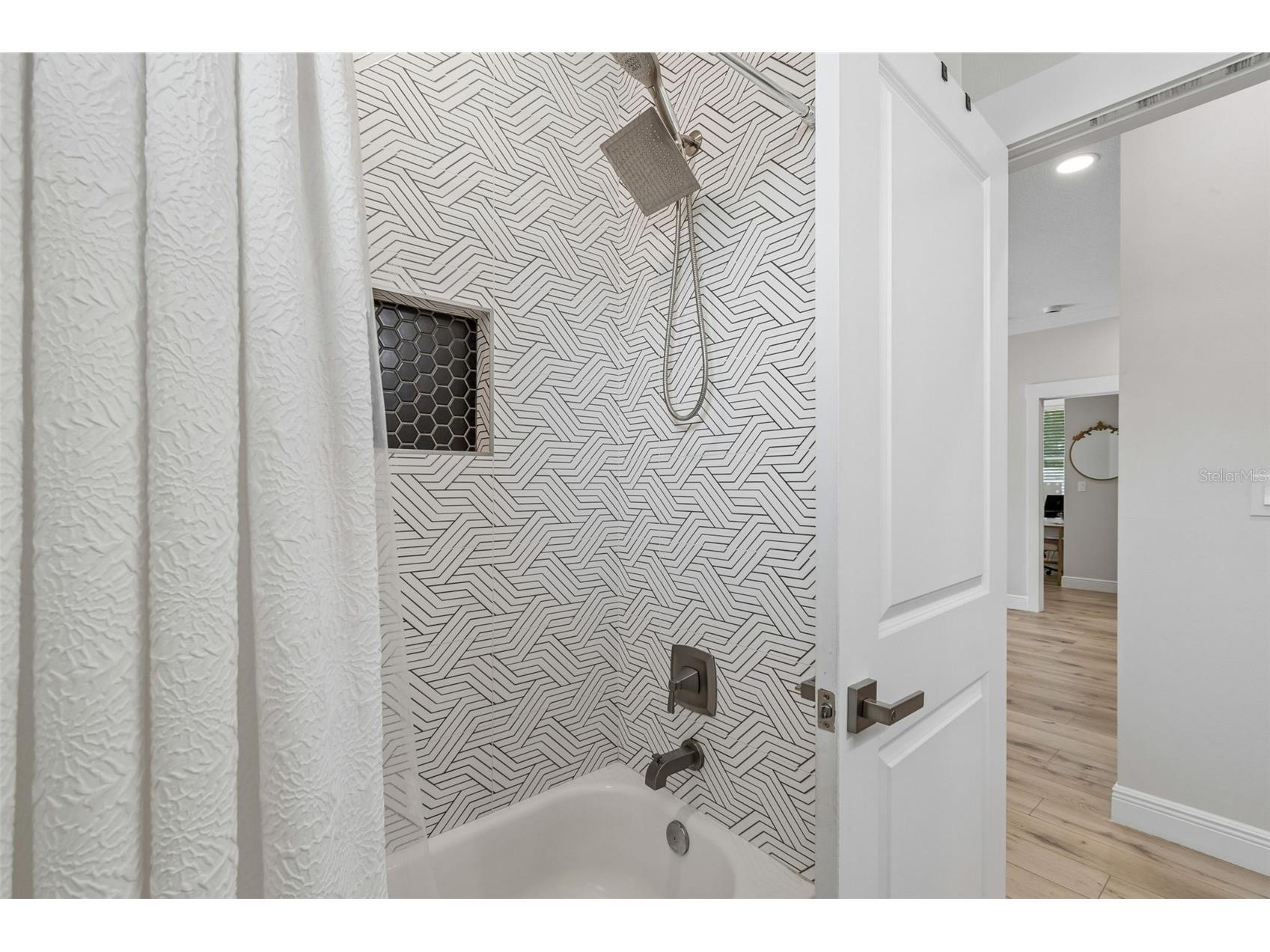 1901 W Cluster Avenue Tampa FL 33604 TB8488011 image39