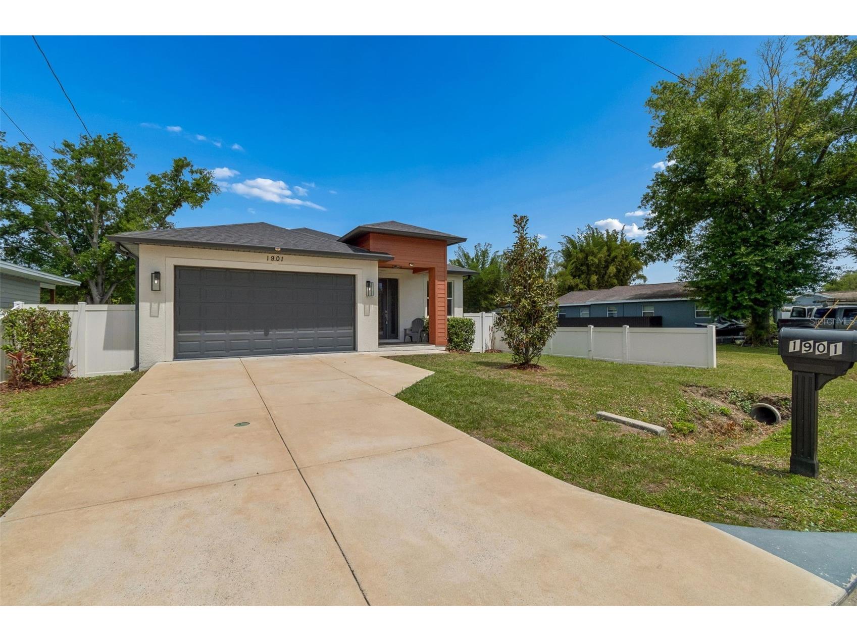 1901 W Cluster Avenue Tampa FL 33604 TB8488011 image4