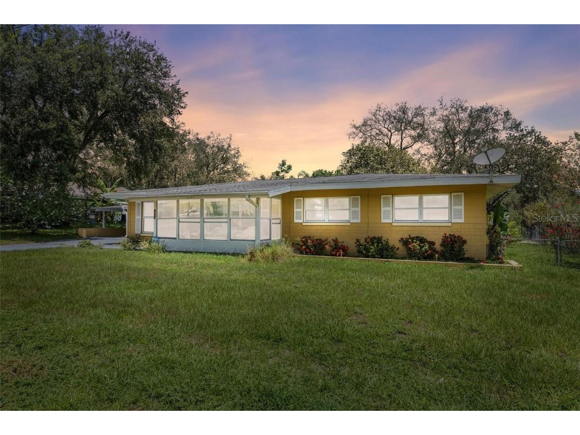 1901 W Rambla Street Tampa FL 33612 W7856407 image1