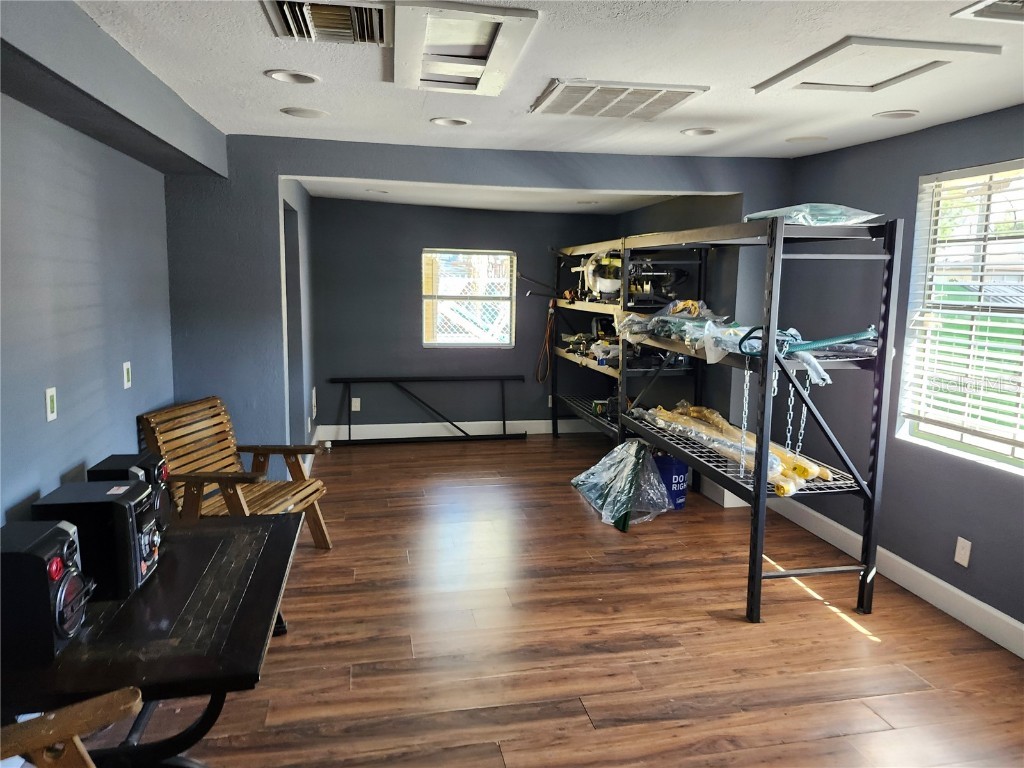 1901 W Sligh Avenue Tampa FL 33604 W7874692 image4