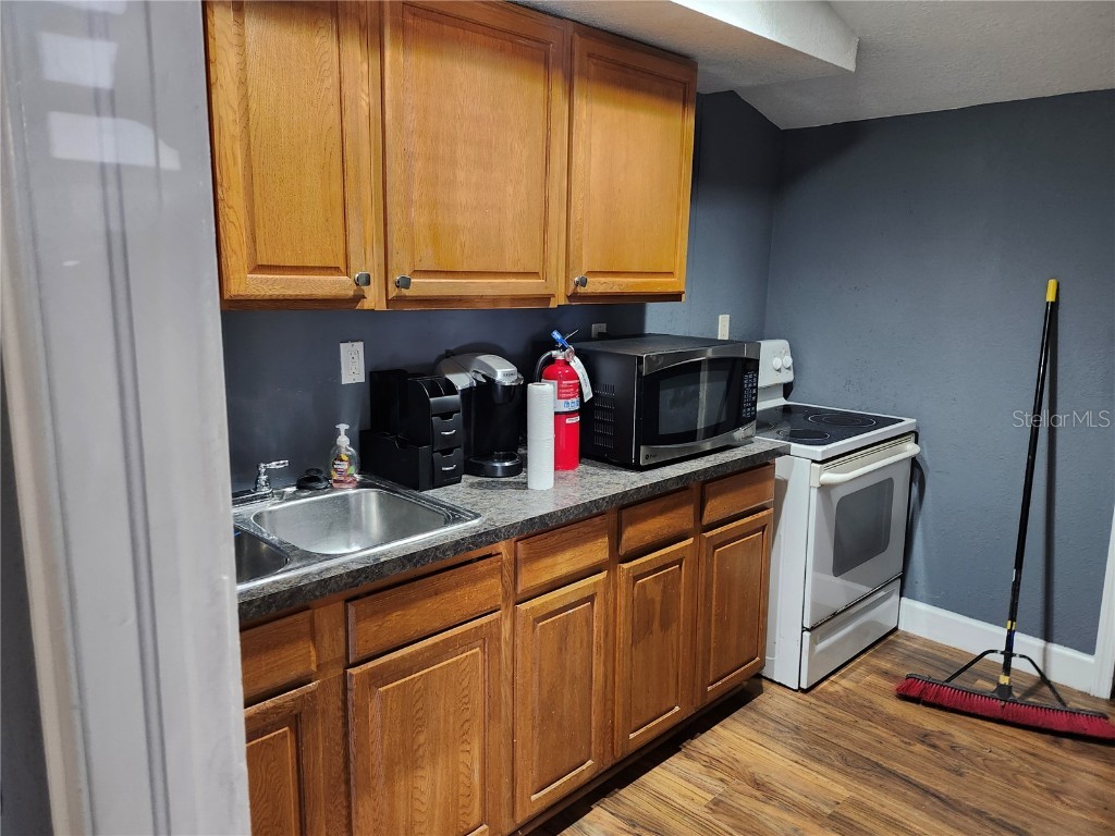 1901 W Sligh Avenue Tampa FL 33604 W7874692 image5