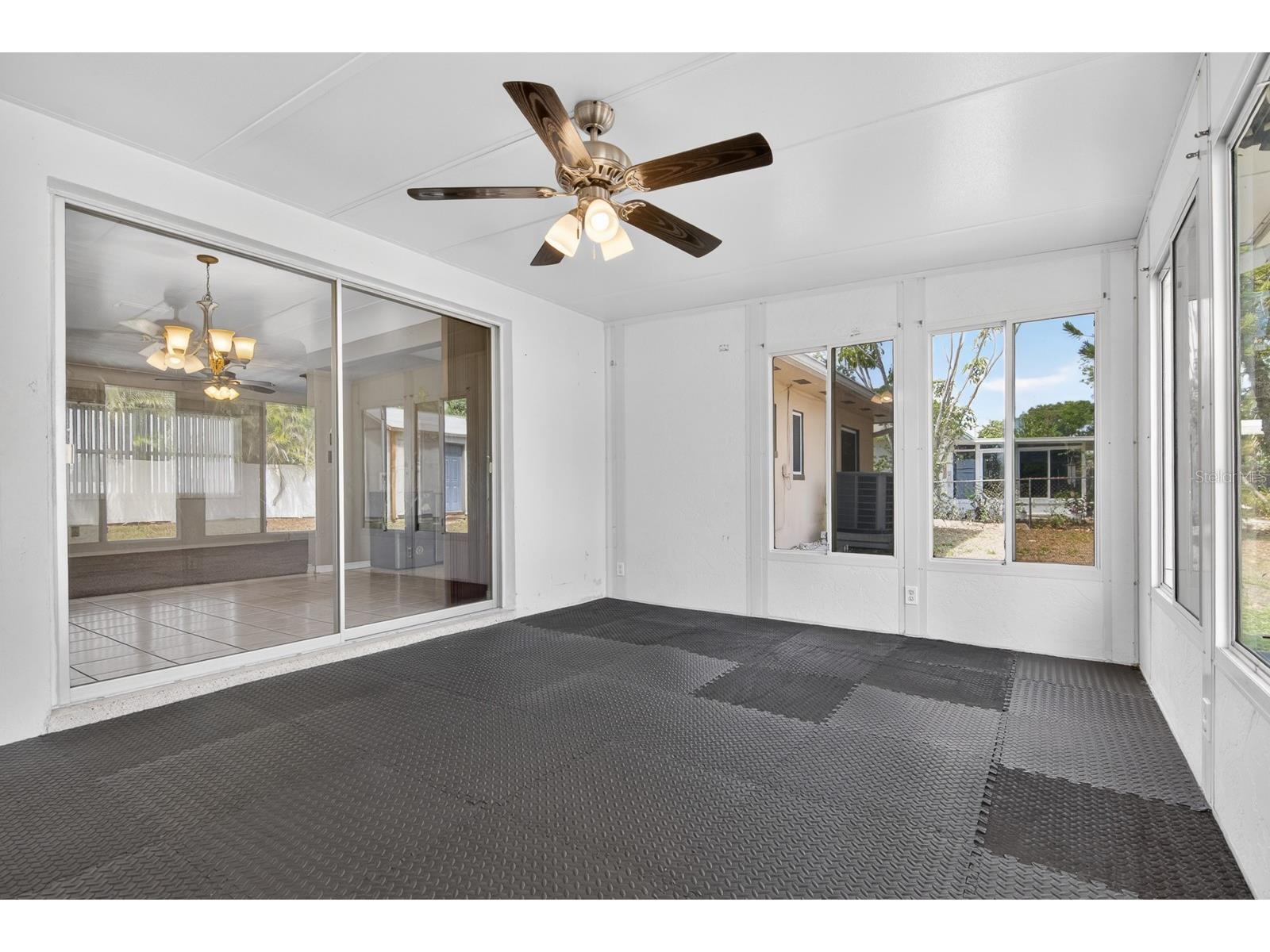 1901 Winchester Road N Saint Petersburg FL 33710 TB8476530 image19