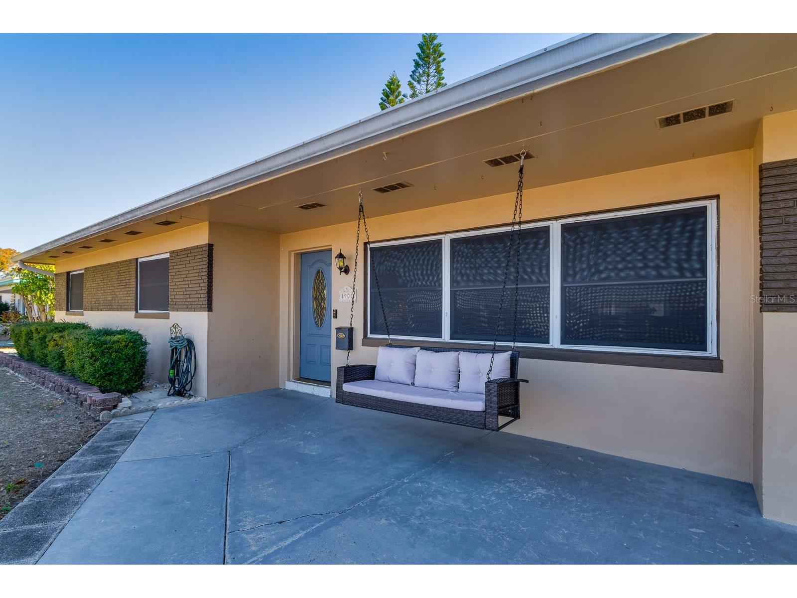 1901 Winchester Road N Saint Petersburg FL 33710 TB8476530 image3