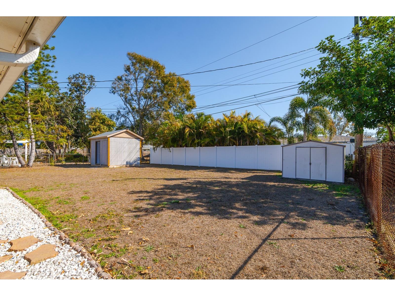 1901 Winchester Road N Saint Petersburg FL 33710 TB8476530 image37