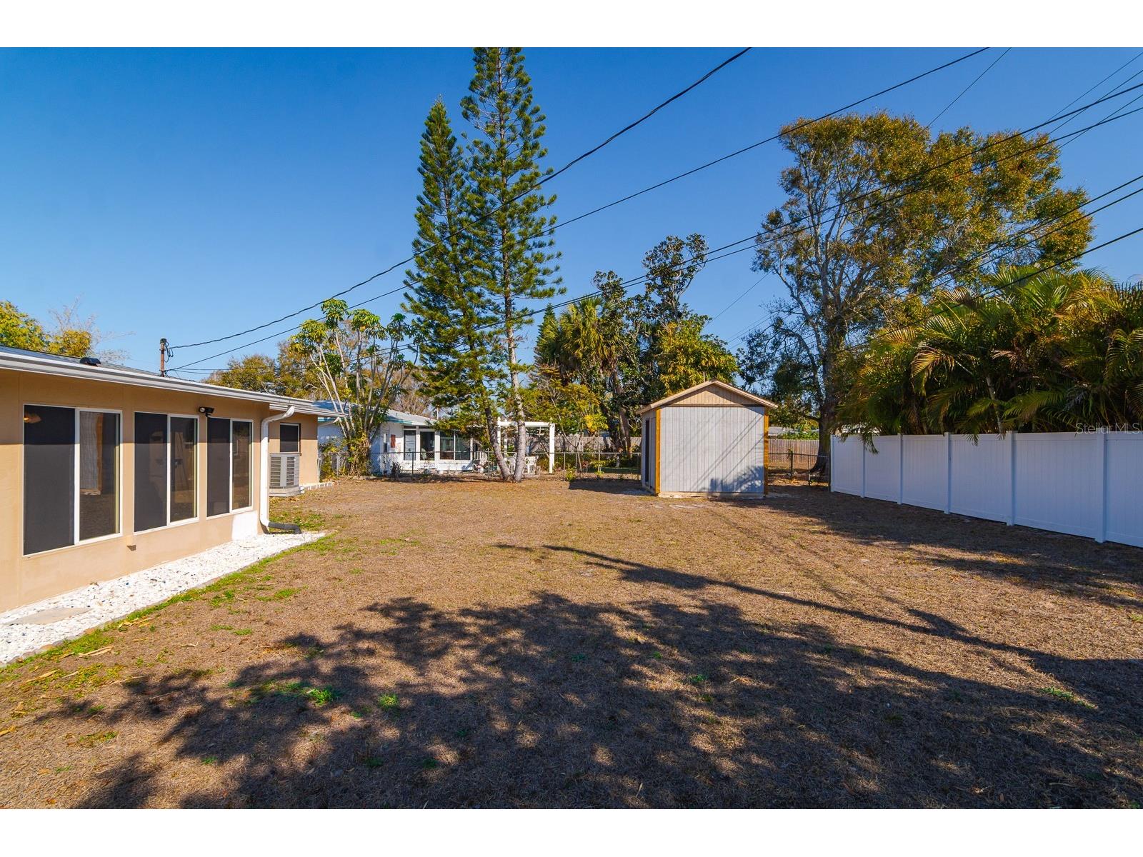 1901 Winchester Road N Saint Petersburg FL 33710 TB8476530 image44