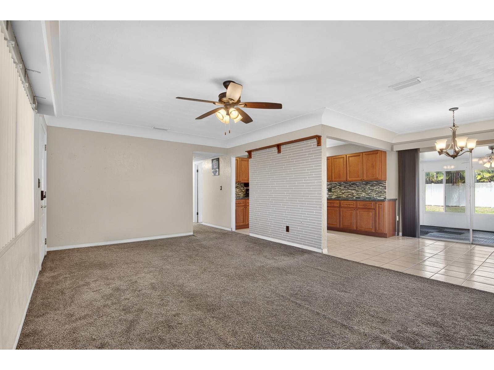 1901 Winchester Road N Saint Petersburg FL 33710 TB8476530 image8