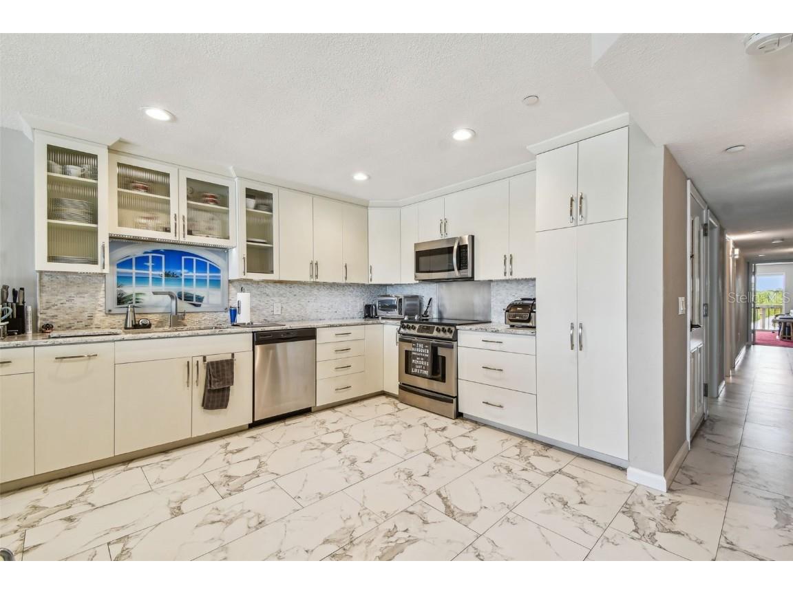 19010 Gulf Boulevard #203 Indian Shores FL 33785 TB8450015 image10