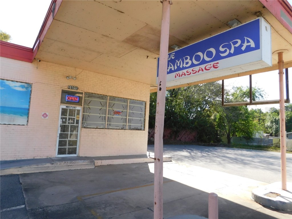 19015 N Us Highway 41 Lutz FL 33549 T3435674 image1