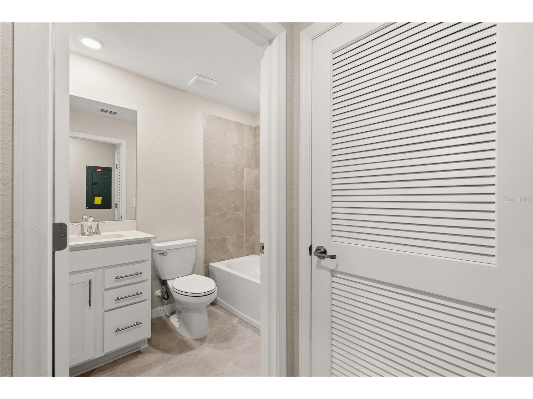 19015 Scallop Loop #103 Lakewood Ranch FL 34211 A4699527 image23