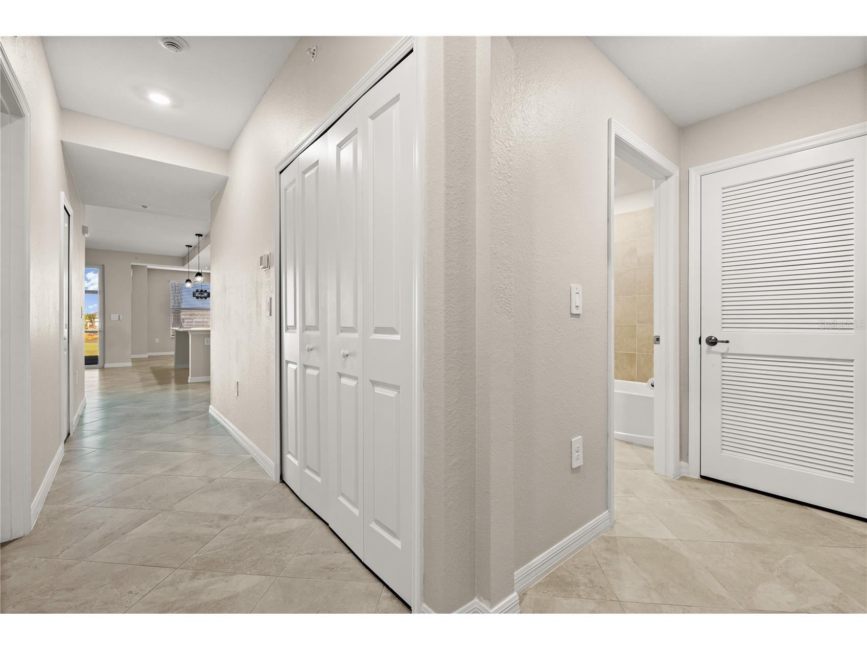 19015 Scallop Loop #103 Lakewood Ranch FL 34211 A4699527 image54