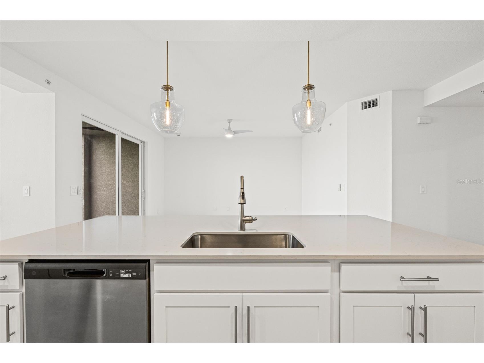 19015 Scallop Loop #104 Lakewood Ranch FL 34211 A4690588 image26
