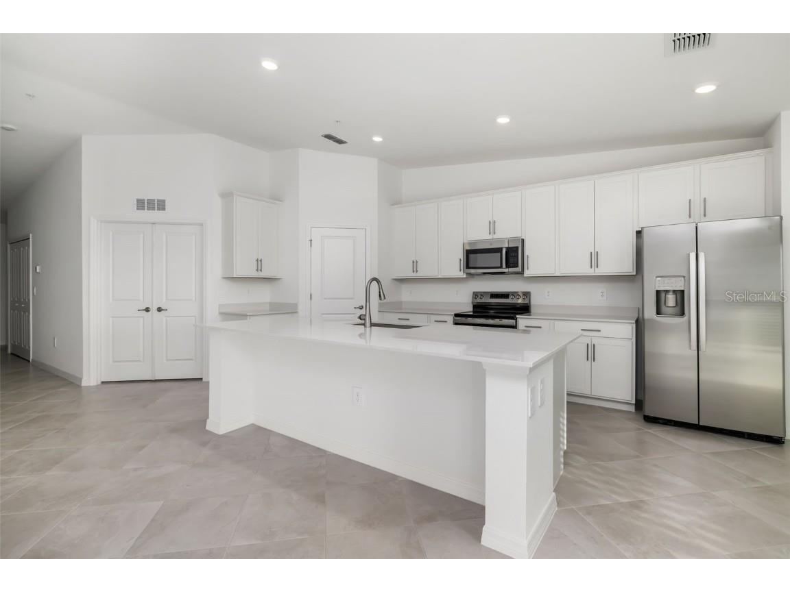 19015 Scallop Loop #204 Lakewood Ranch FL 34211 A4673735 image8