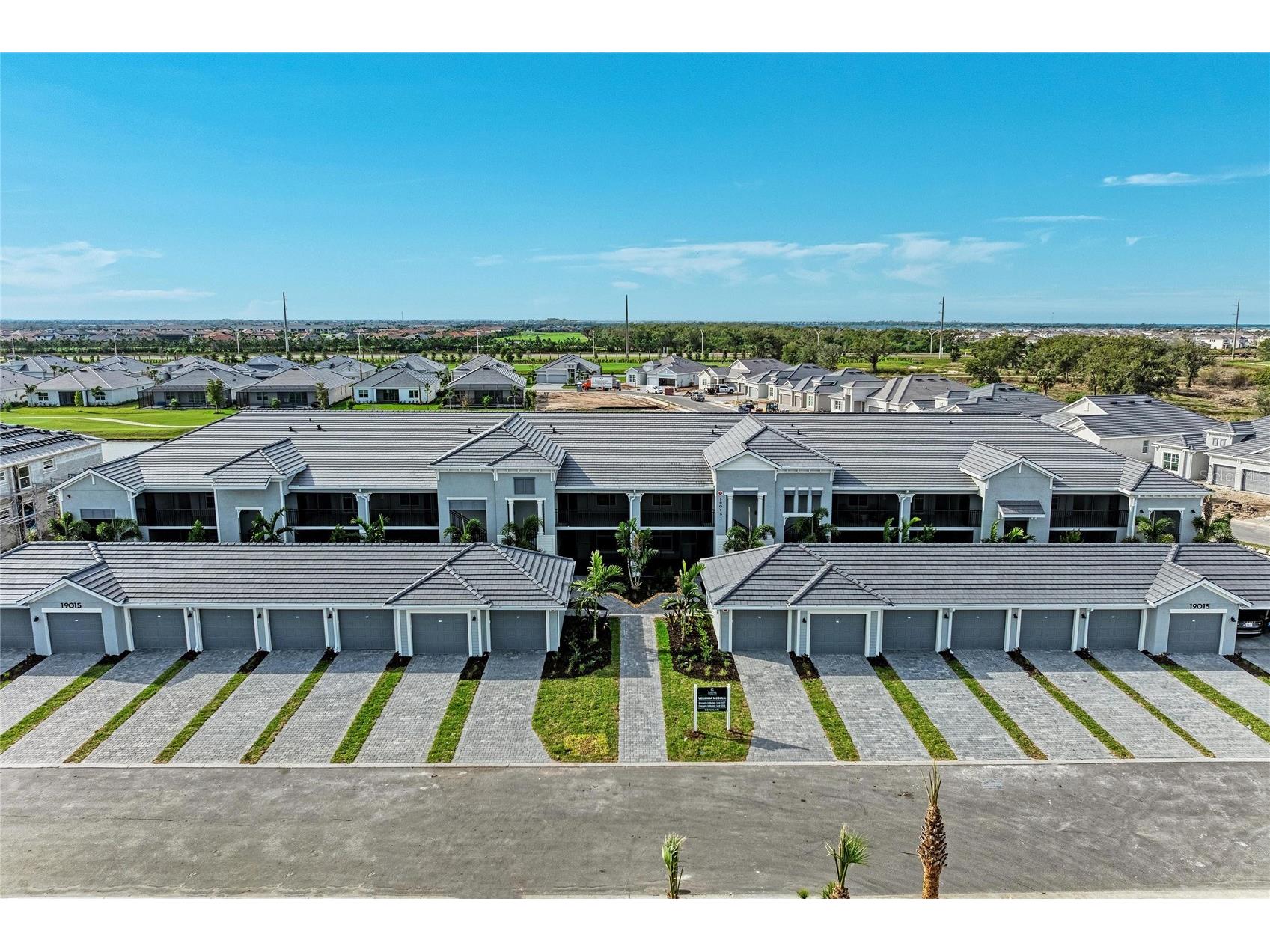 19015 Scallop Loop #7118 Lakewood Ranch FL 34211 A4675637 image2