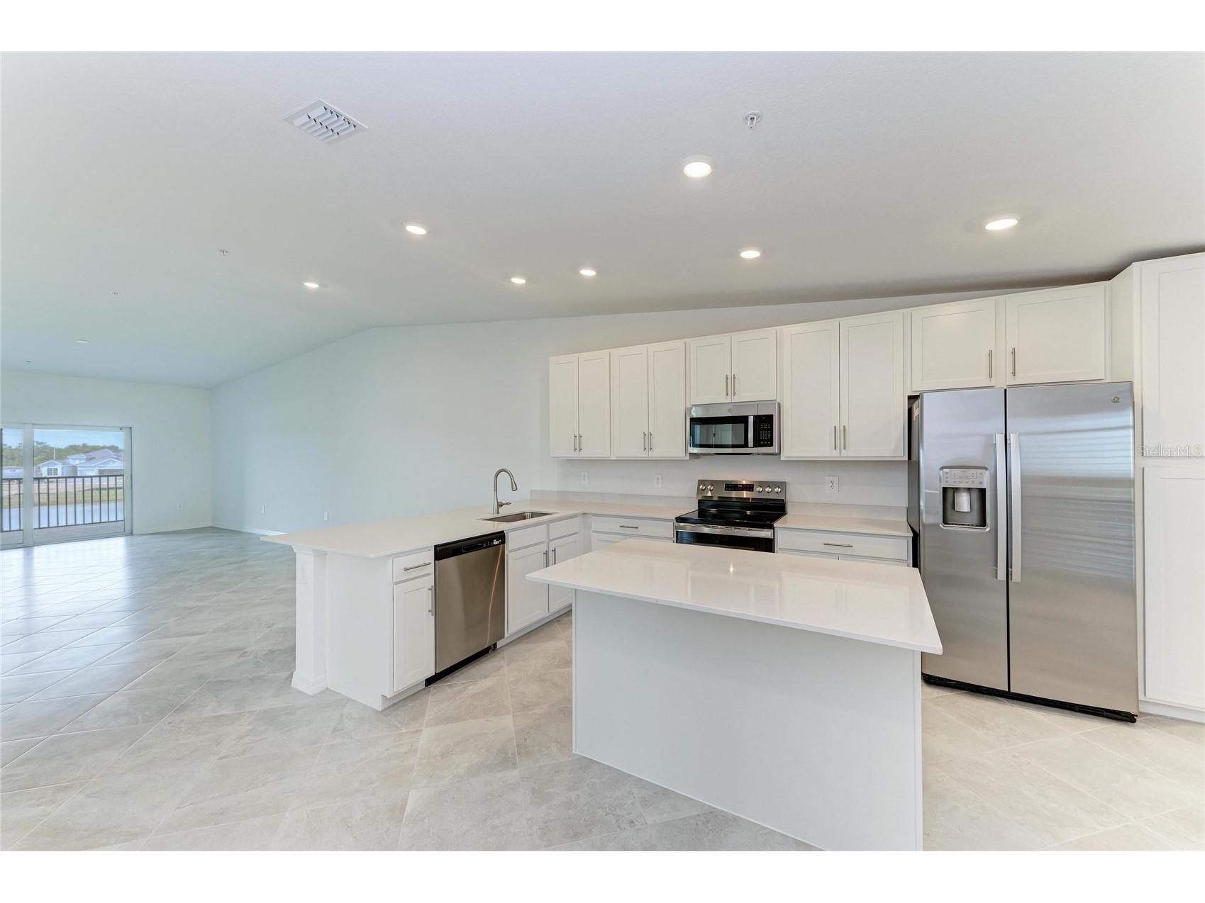 19015 Scallop Loop #7121 Lakewood Ranch FL 34211 A4675613 image19