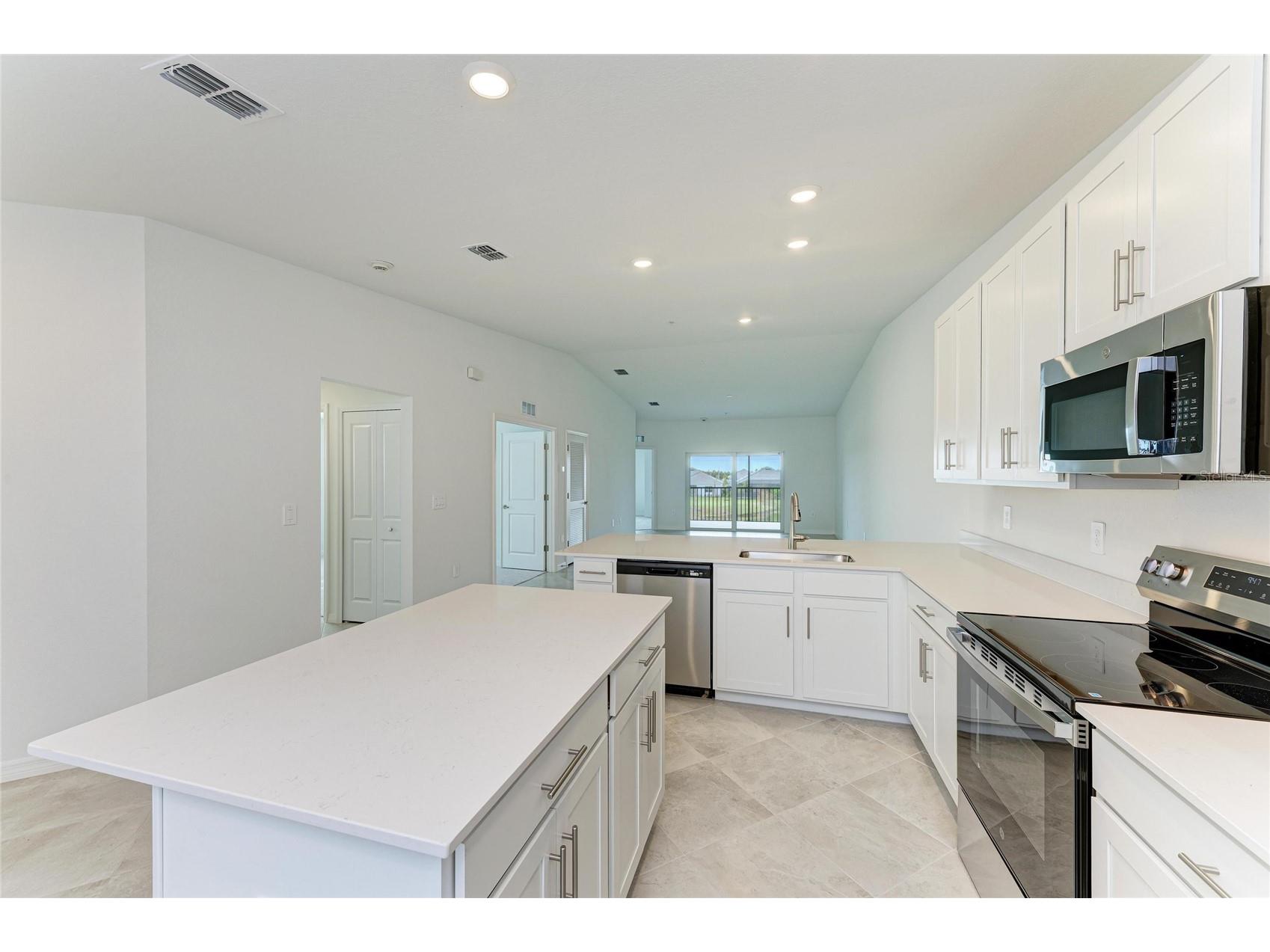 19015 Scallop Loop #7121 Lakewood Ranch FL 34211 A4675613 image23