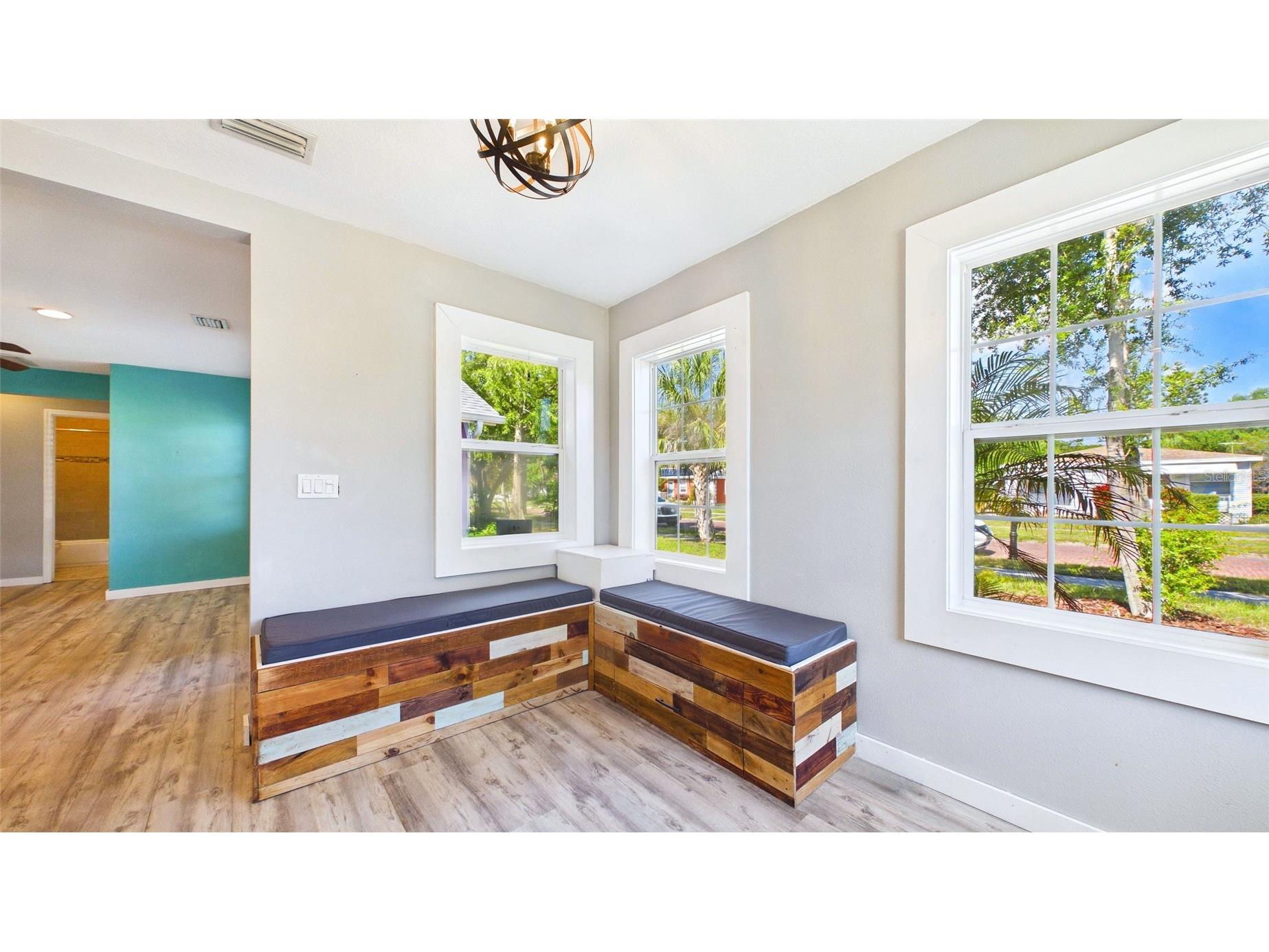 1902 53rd Street S Gulfport FL 33707 TB8525542 image14