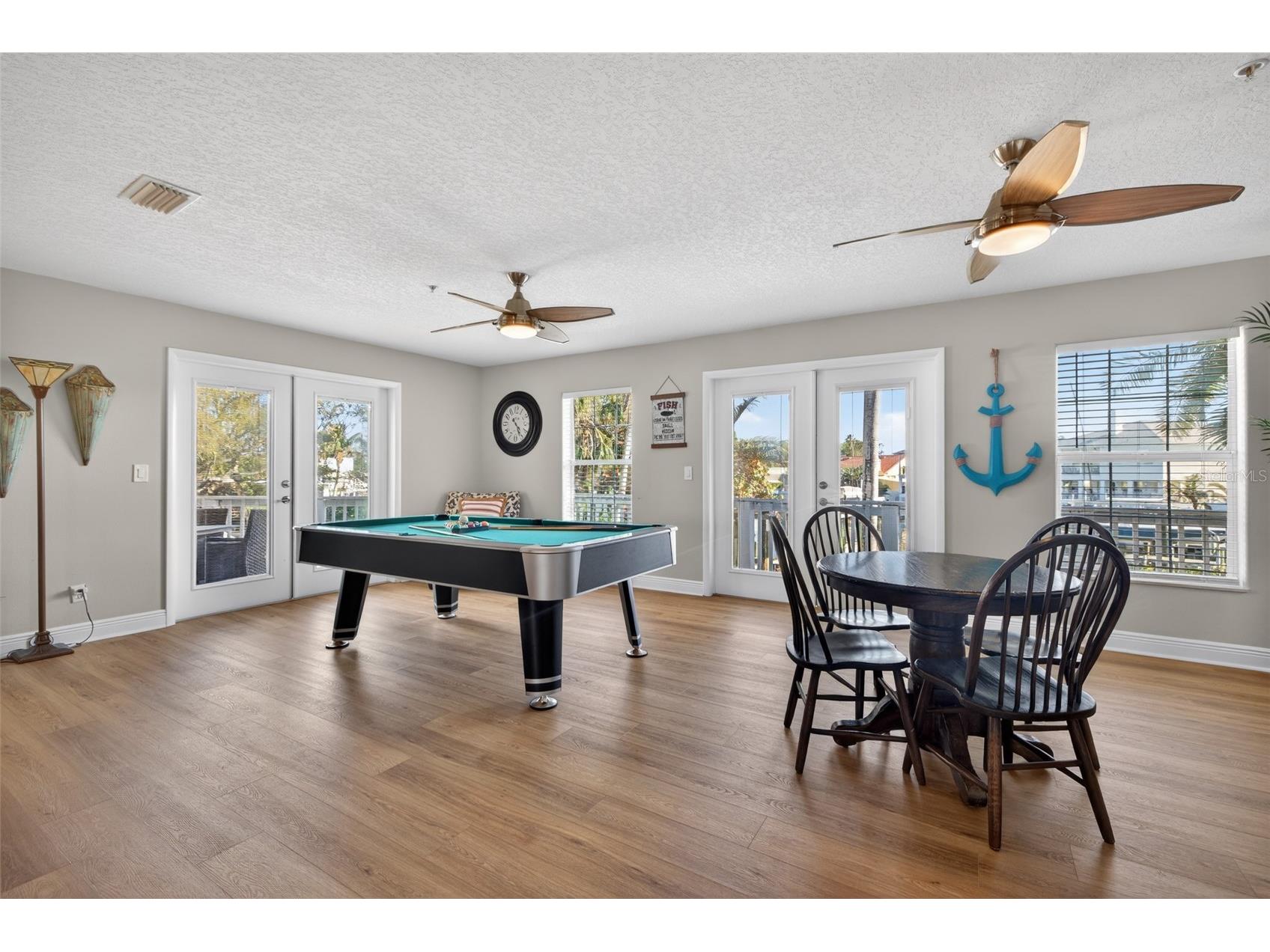 1902 Arrowhead Drive NE Saint Petersburg FL 33703 TB8469860 image22