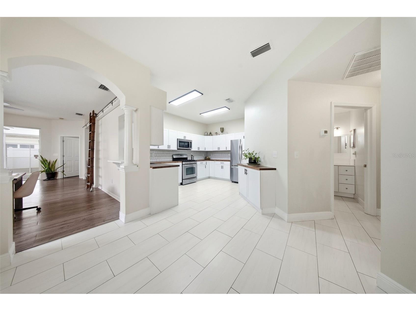 1902 Echo Pond Place Wesley Chapel FL 33543 TB8506413 image15