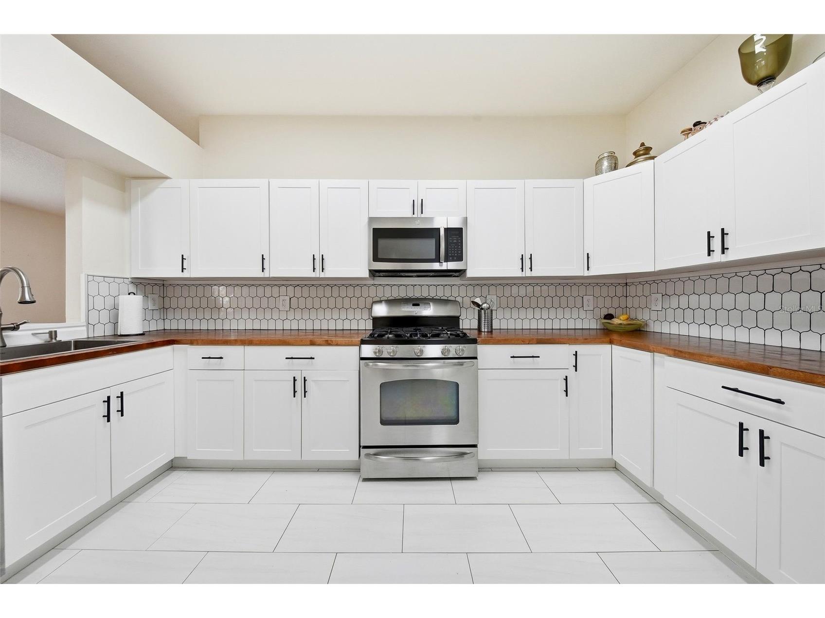 1902 Echo Pond Place Wesley Chapel FL 33543 TB8506413 image17