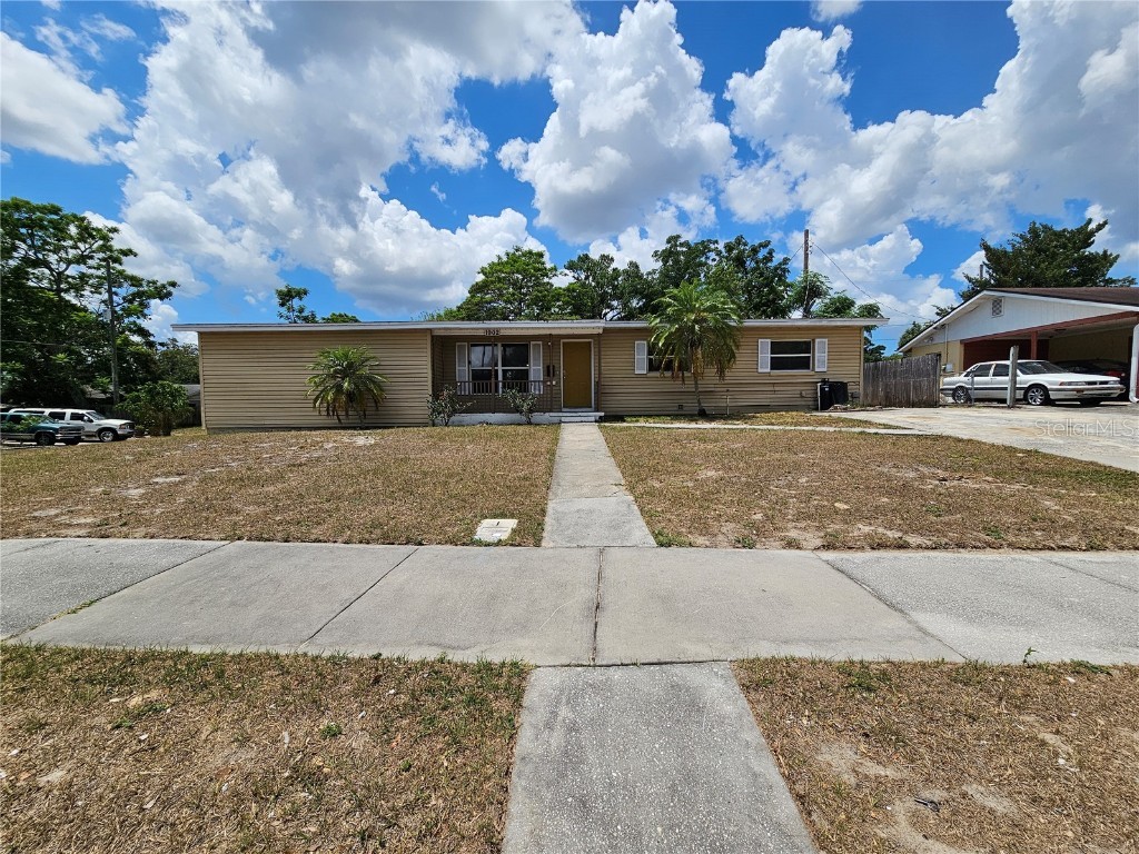 1902 Leisure Drive Orlando FL 32808 O6201981 image1