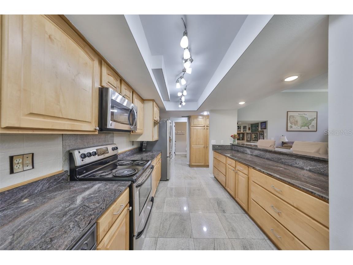 1902 Sweet Bay Court Plant City FL 33566 TB8436357 image3