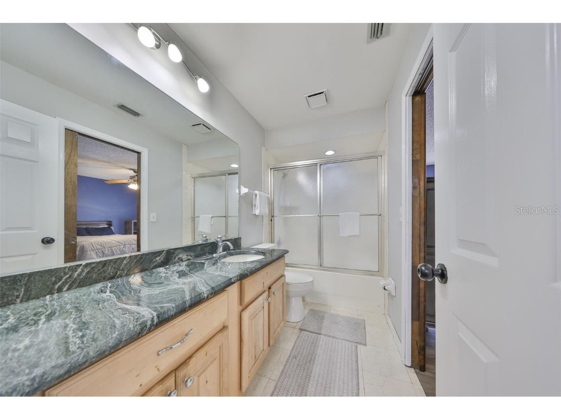 1902 Sweet Bay Court Plant City FL 33566 TB8436357 image37