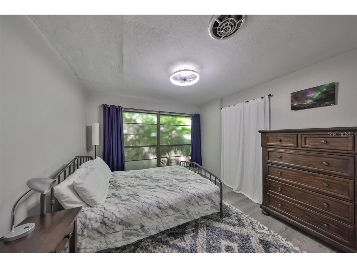 1902 Sweet Bay Court Plant City FL 33566 TB8436357 image4