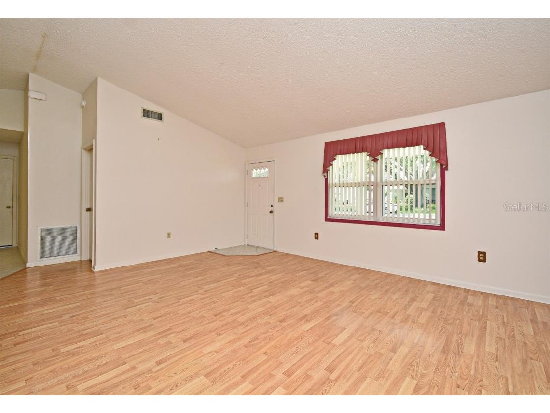 1902 Tweed Court Leesburg FL 34788 V4943763 image9