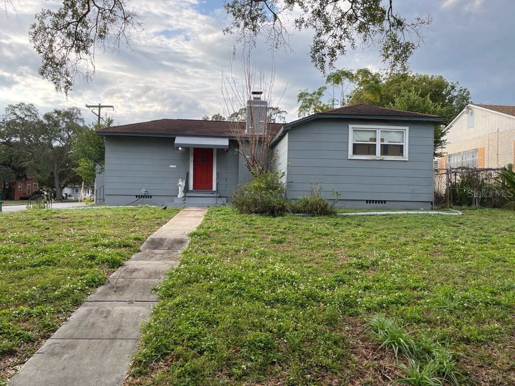 1902 W Aileen Street Tampa FL 33607 - HILLSBOROUGH RIVER TB8371073 image1