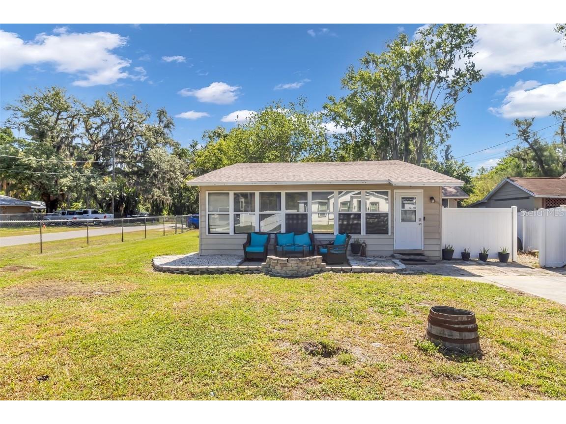 19021 2nd Street NE Lutz FL 33549 T3525306 image1