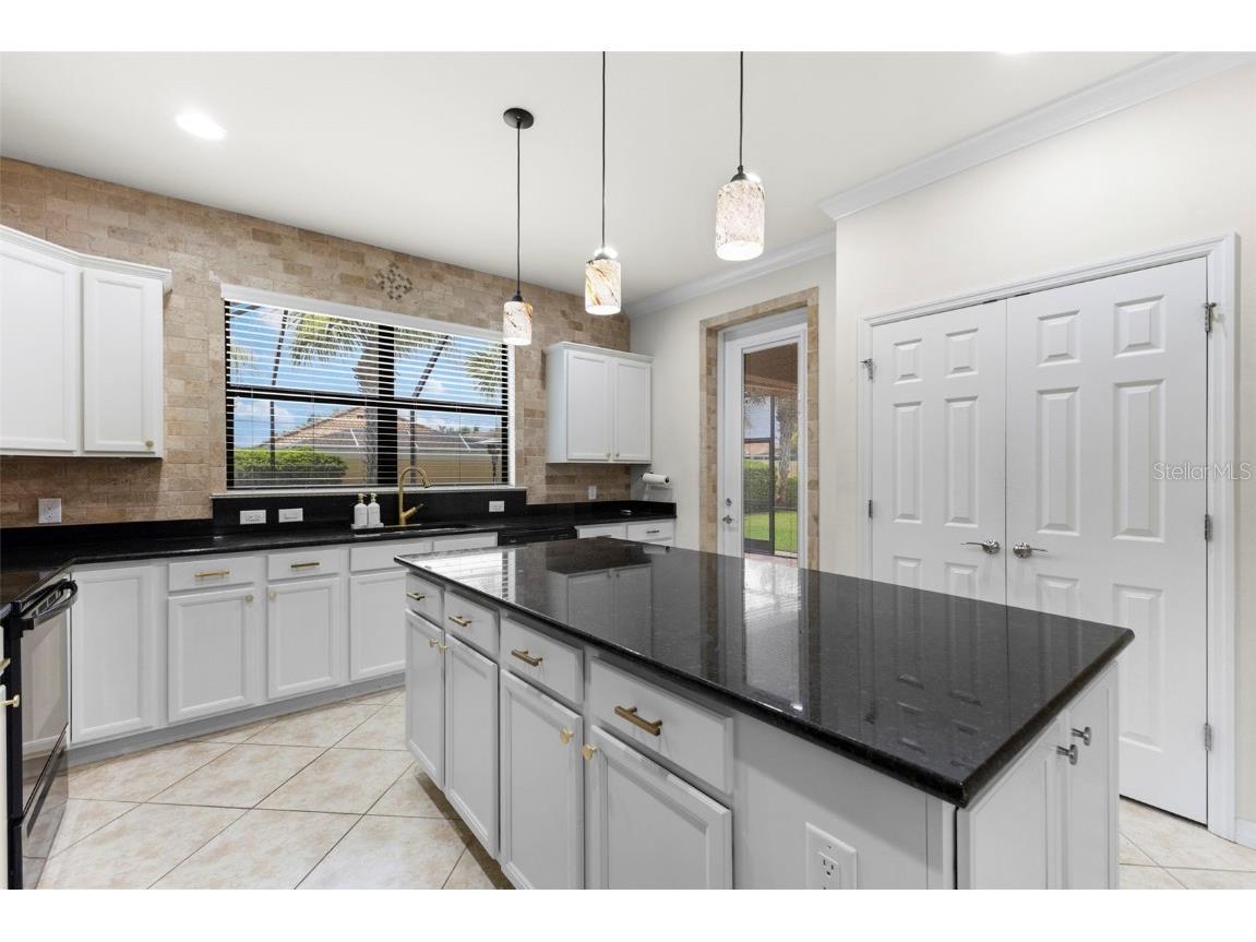 19023 Mangieri Street Venice FL 34293 D6144374 image8