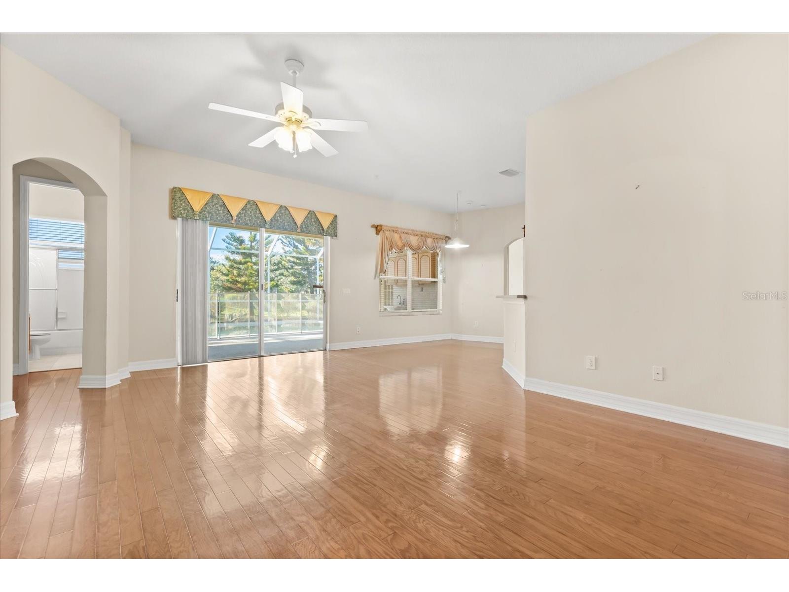 19027 Dove Creek Drive Tampa FL 33647 TB8499729 image5