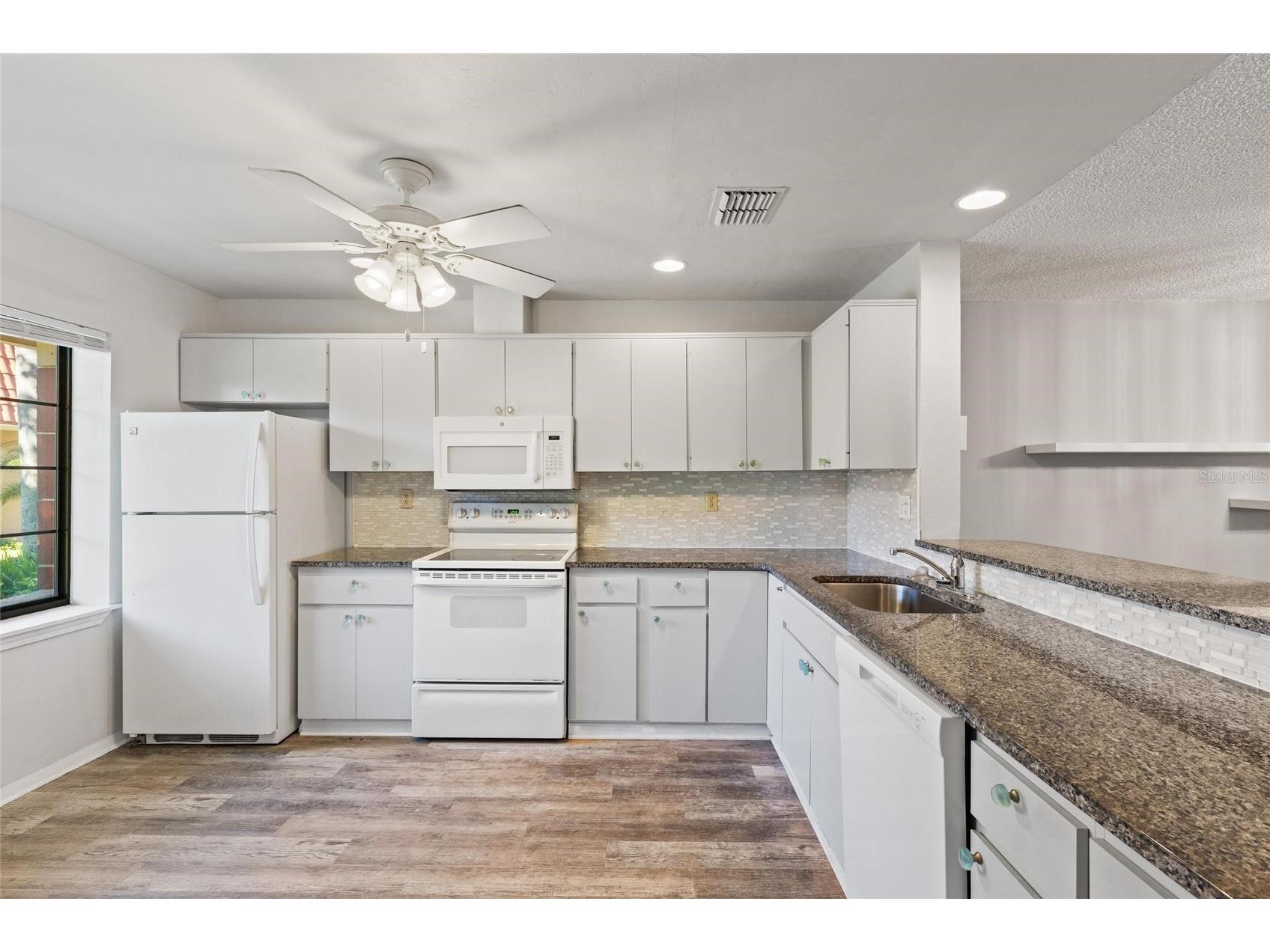 19029 Us Highway 19 Highway N #24C Clearwater FL 33764 - OLD TAMPA BAY TB8466781 image5