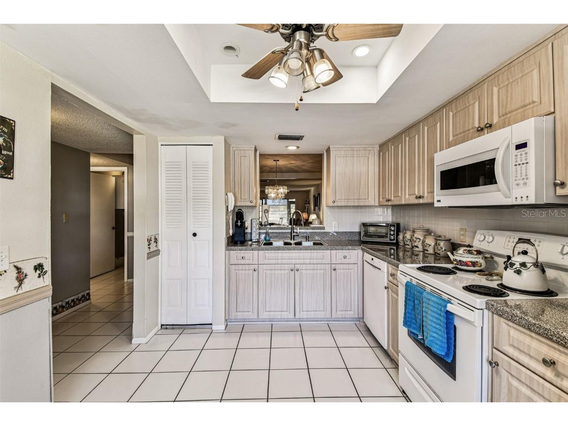 19029 Us Highway 19 N #10D Clearwater FL 33764 TB8442922 image10