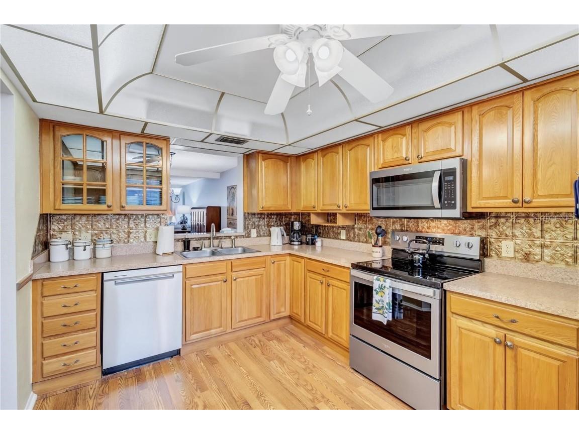 19029 Us Highway 19 N #12B Clearwater FL 33764 TB8450637 image3