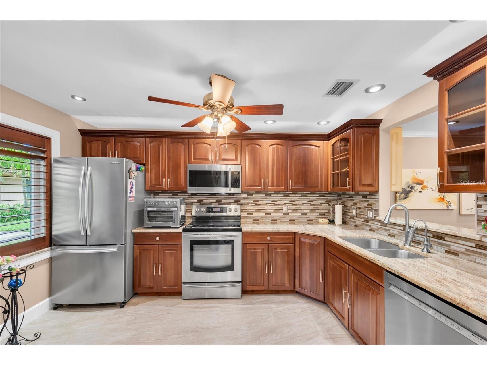 19029 Us Highway 19 N #13E Clearwater FL 33764 TB8526265 image6