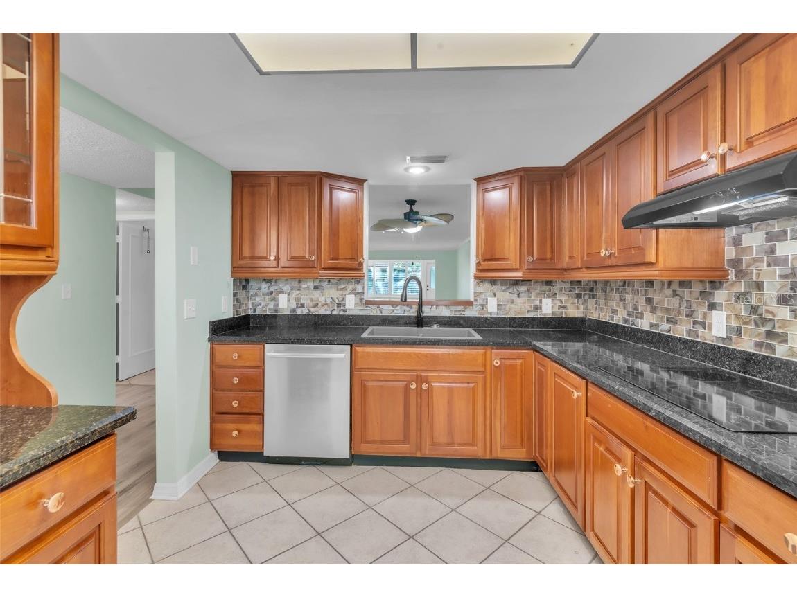 19029 Us Highway 19 N #18B Clearwater FL 33764 TB8418102 image9