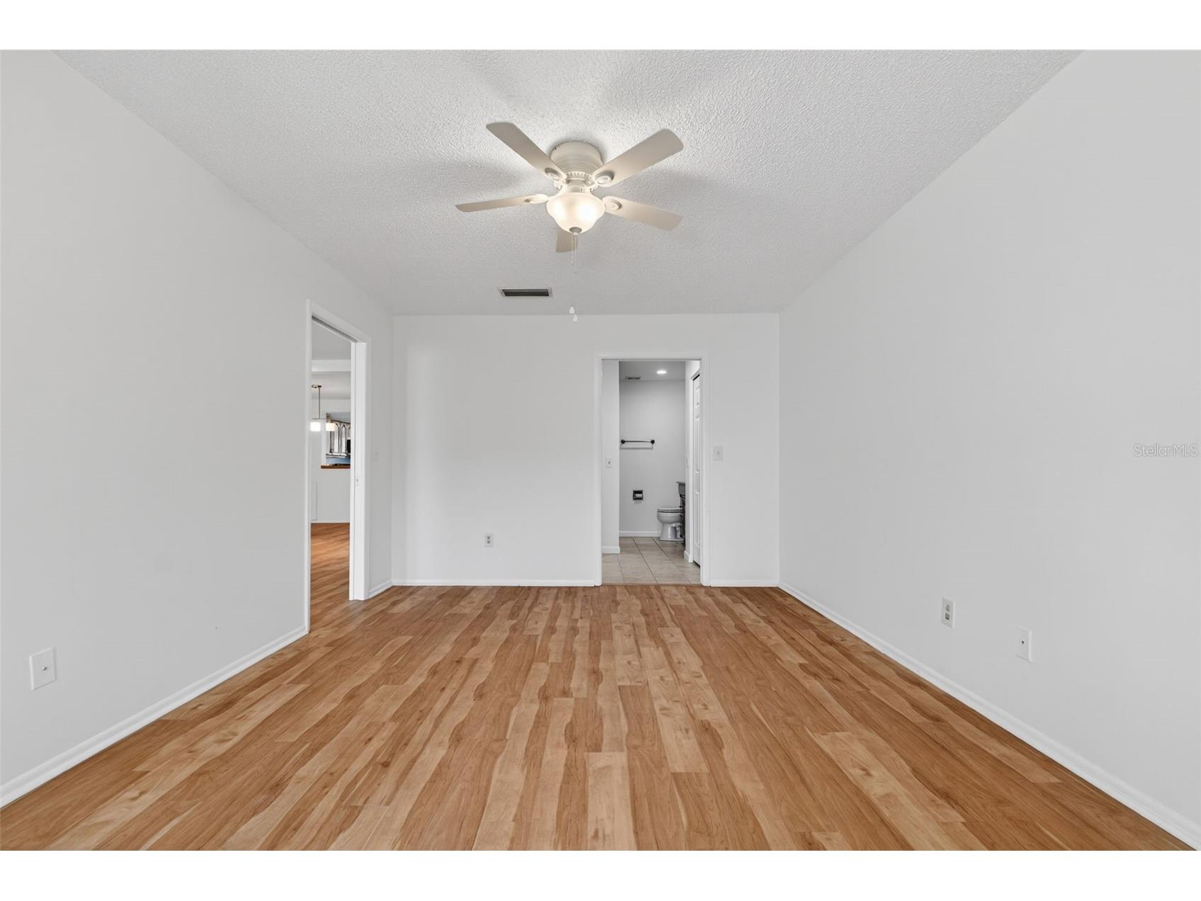 19029 Us Highway 19 N #18F Clearwater FL 33764 TB8479823 image36