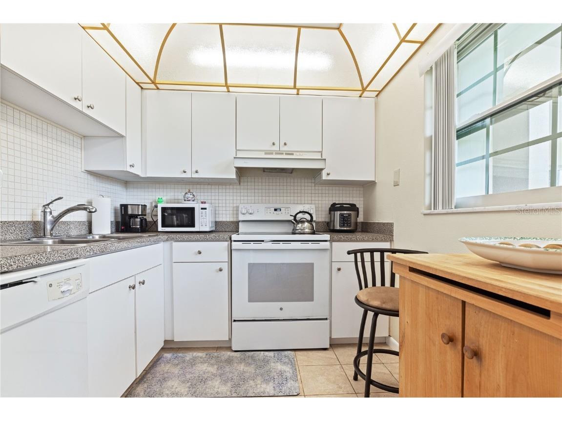 19029 Us Highway 19 N #3-1 Clearwater FL 33764 TB8394453 image11