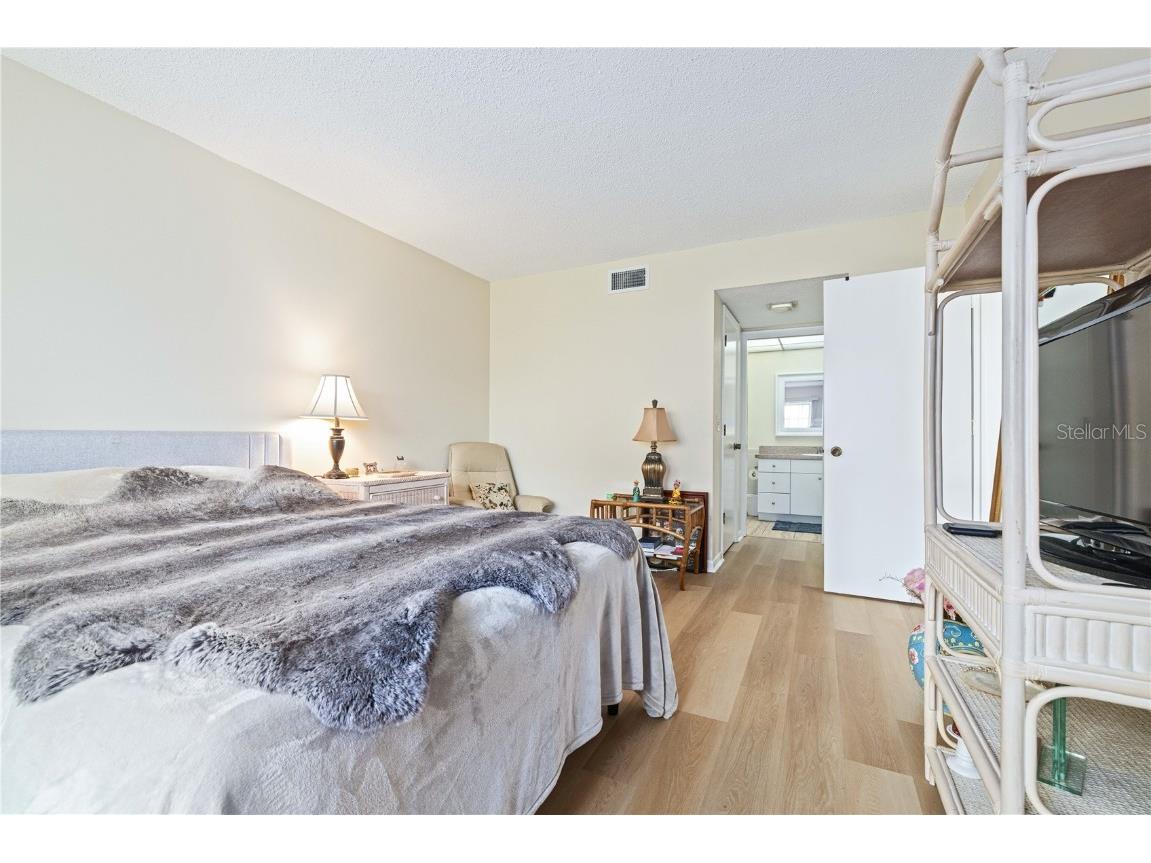 19029 Us Highway 19 N #3-1 Clearwater FL 33764 TB8394453 image18