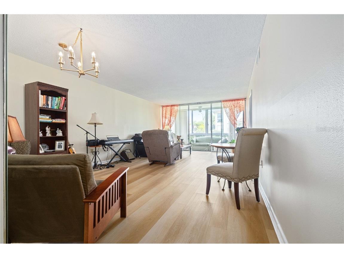 19029 Us Highway 19 N #3-1 Clearwater FL 33764 TB8394453 image3