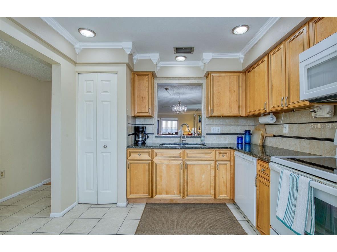 19029 Us Highway 19 N #31F Clearwater FL 33764 - OLD TAMPA BAY TB8384672 image5