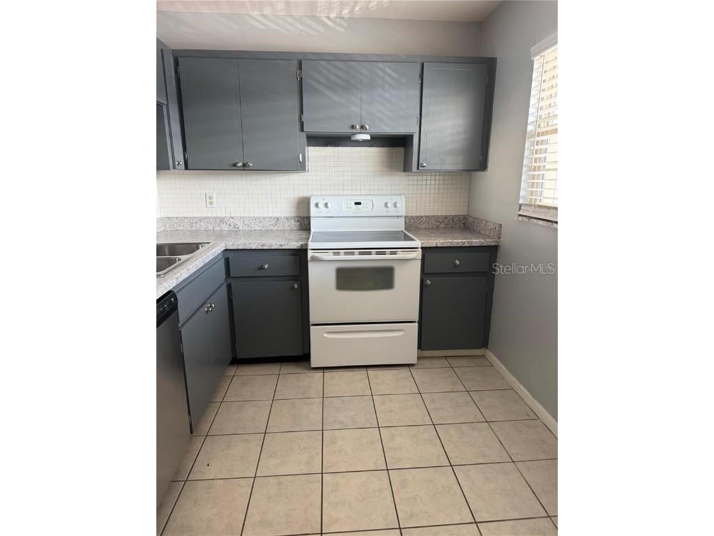 19029 Us Highway 19 N #5-14 Clearwater FL 33764 TB8454220 image3